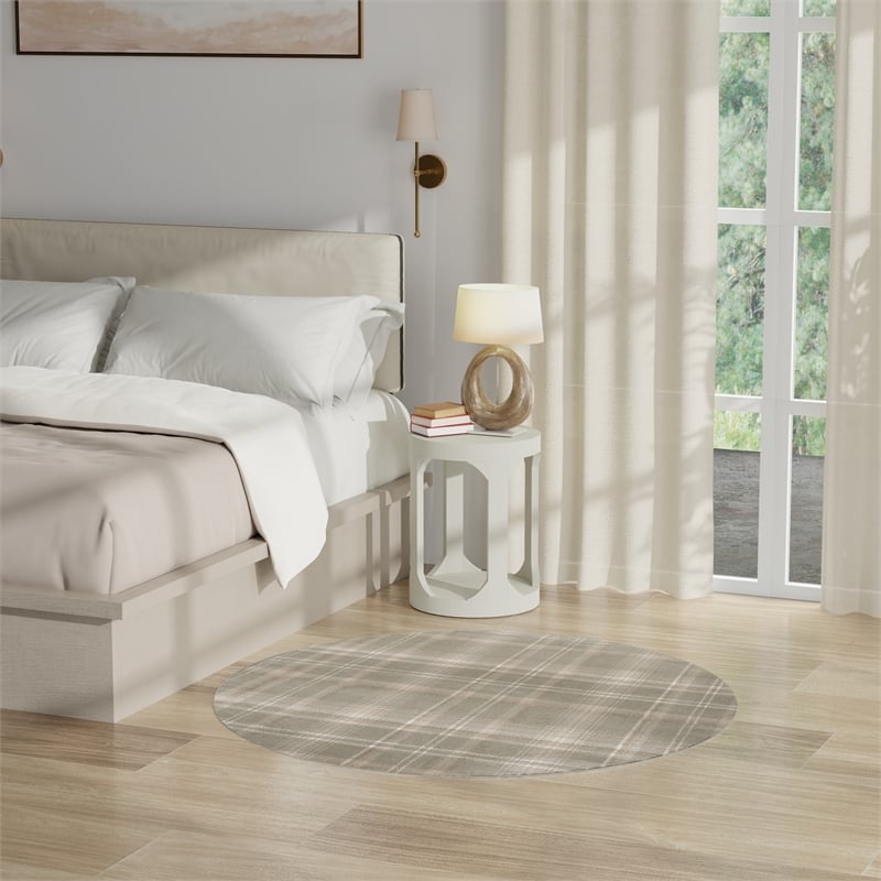 Pemberly Row Modern / Contemporary 5' Round Olive Fabric Area Rug