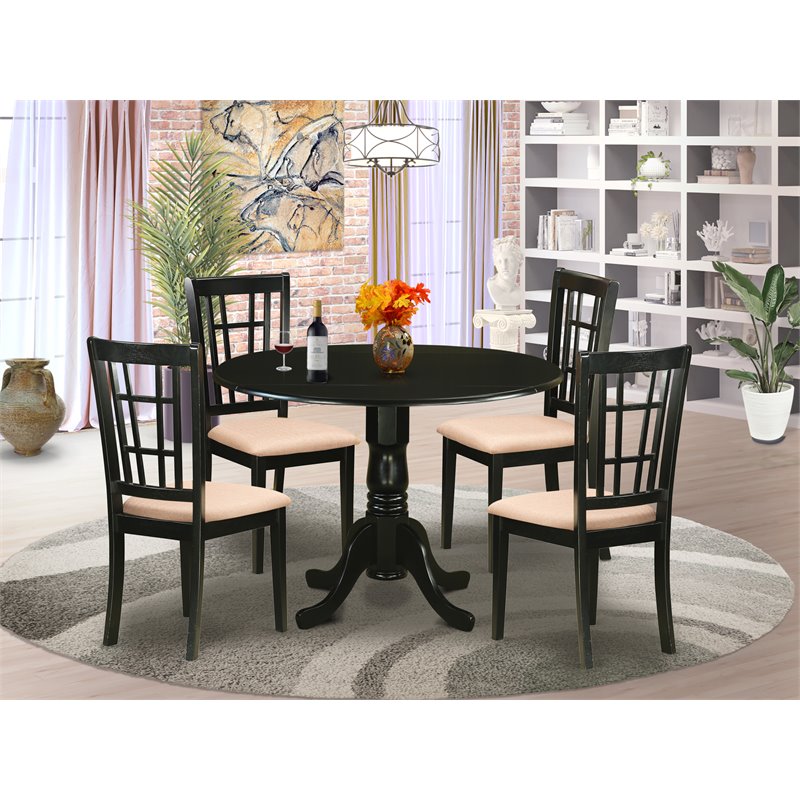 Pemberly Row Traditional 5-piece Wood Dining Table and Chairs in Black