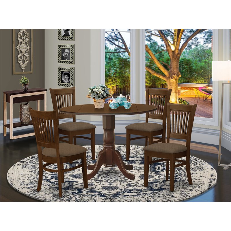 Pemberly Row Traditional 5-piece Wood Dining Table Set in Espresso