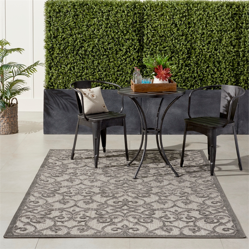 Pemberly Row Contemporary 5'3