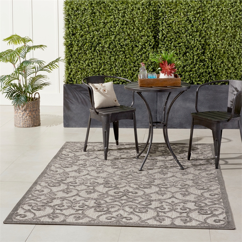 Pemberly Row Contemporary 5'3