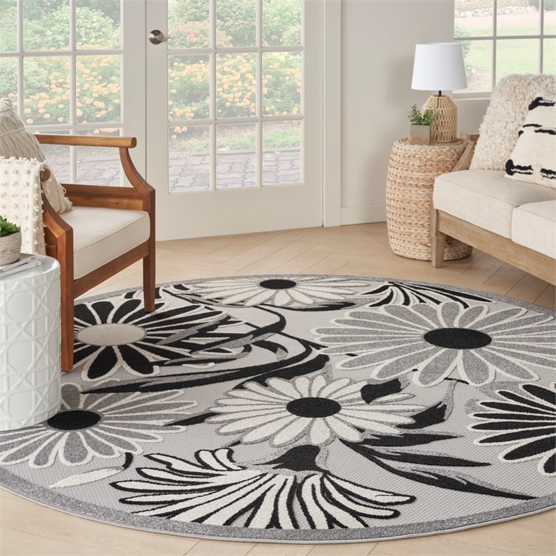 Pemberly Row 5' Round Black White Fabric Contemporary Area Rug