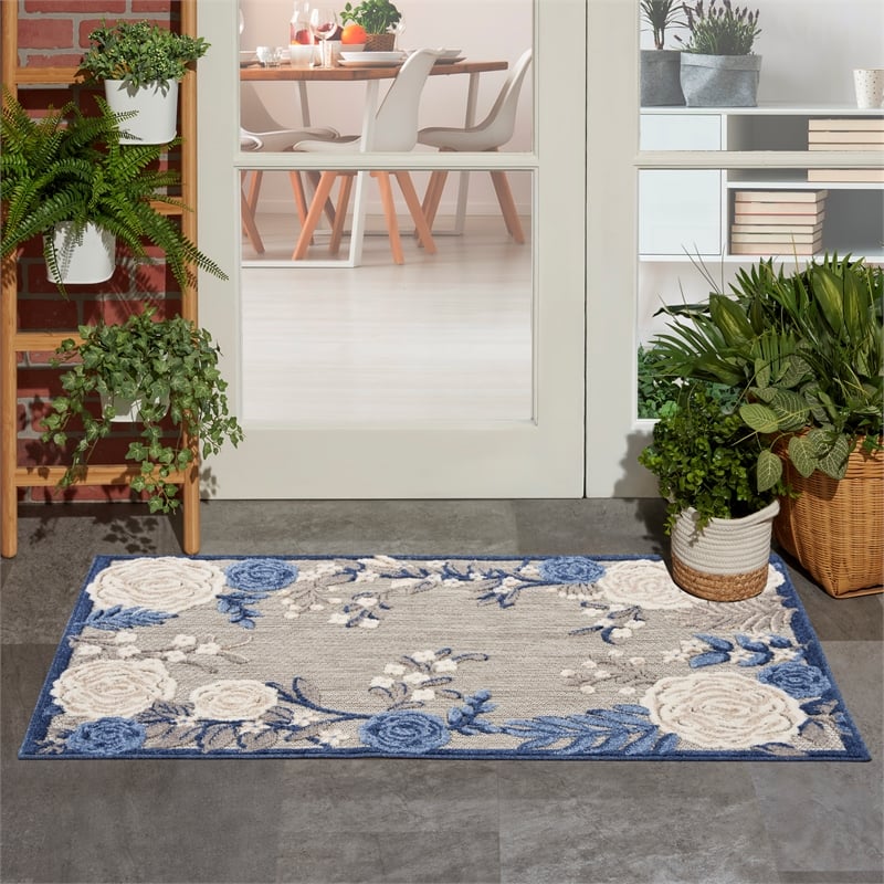 Pemberly Row Modern / Contemporary 3'x4' Blue Gray Fabric Area Rug