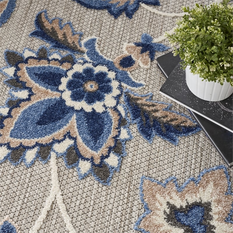 Pemberly Row Modern / Contemporary 7'10