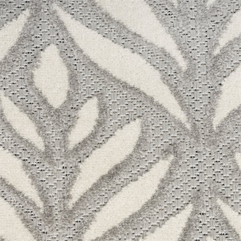 Pemberly Row Contemporary 4'x6' Gray Fabric Tropical Area Rug