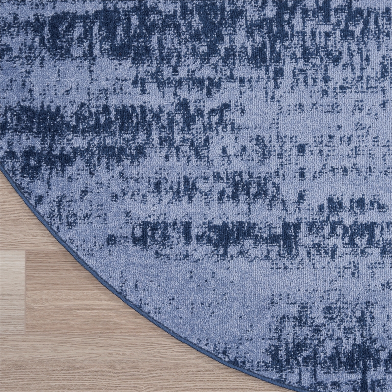 Pemberly Row Modern / Contemporary 6' Round Denim Indoor/Outdoor Rug