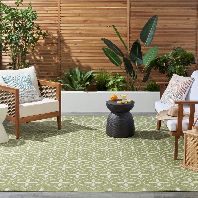Pemberly Row Contemporary Home 6'x9' Fabric Green Ivory Area Rug
