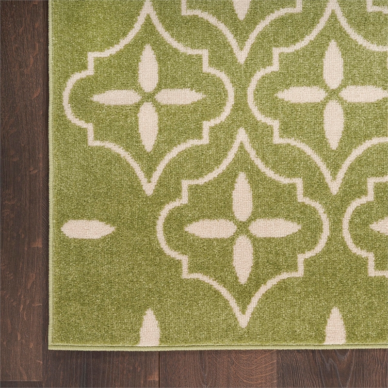 Pemberly Row Contemporary Home 6'x9' Fabric Green Ivory Area Rug