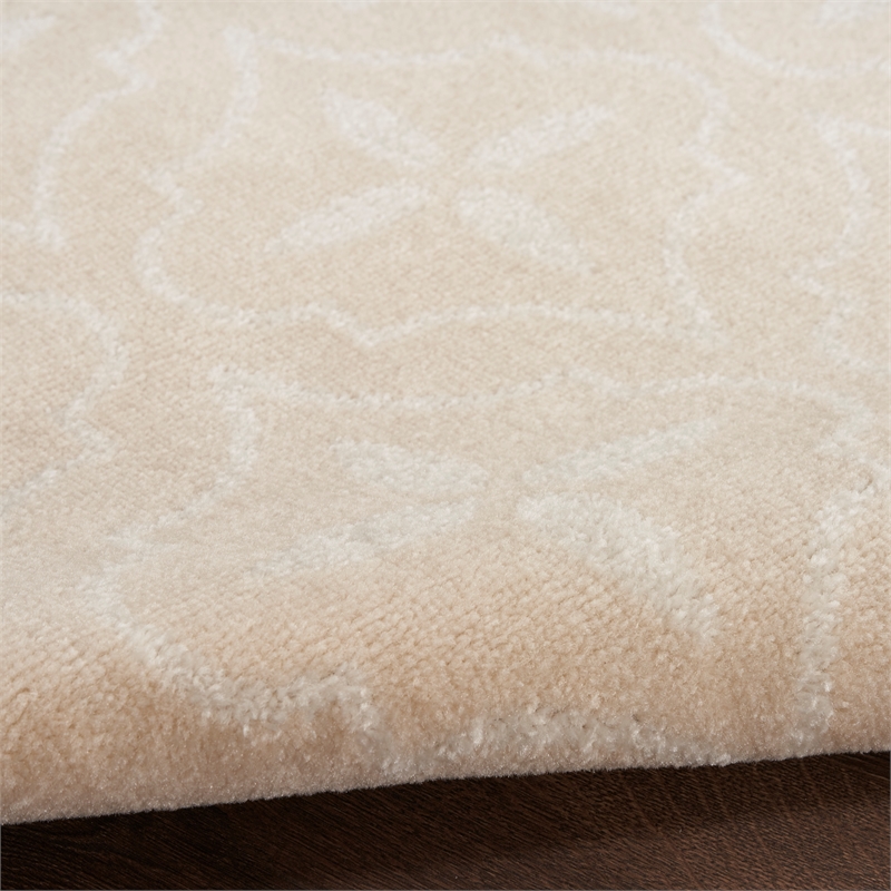Pemberly Row Modern / Contemporary 4'x6' Ivory Beige Fabric Area Rug