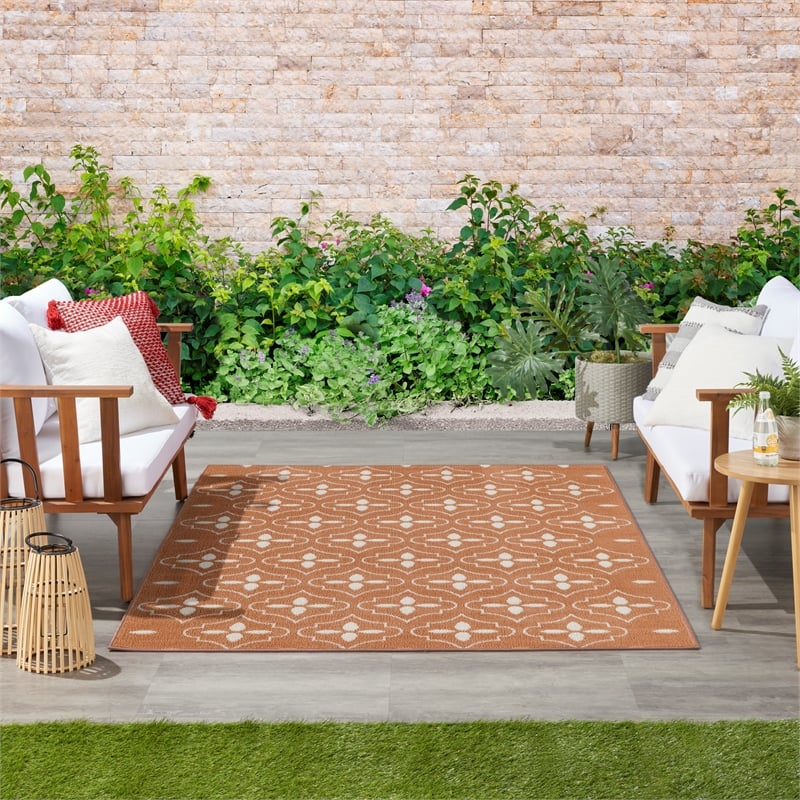 Pemberly Row Modern / Contemporary 4'x6' Copper Fabric Area Rug