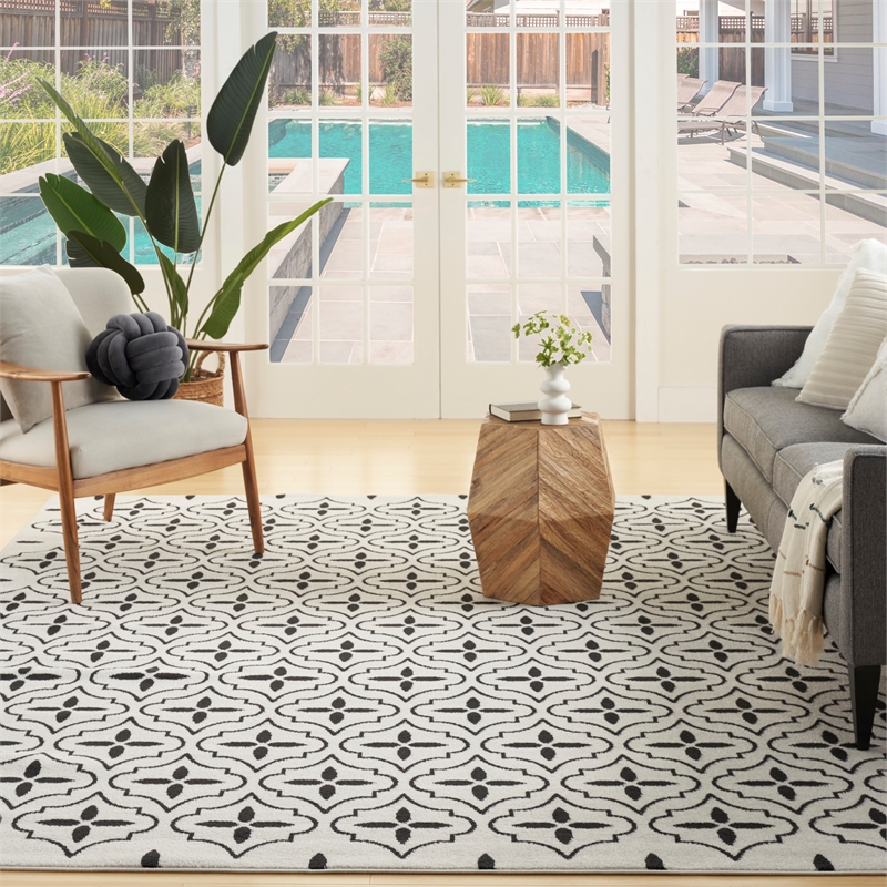 Pemberly Row Modern / Contemporary 5'x7' Ivory Black Fabric Area Rug