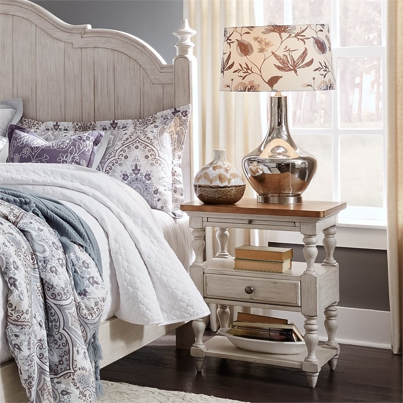 Pemberly Row Set of 4 Farmhouse White Queen Poster Bed & Dresser & Nightstands