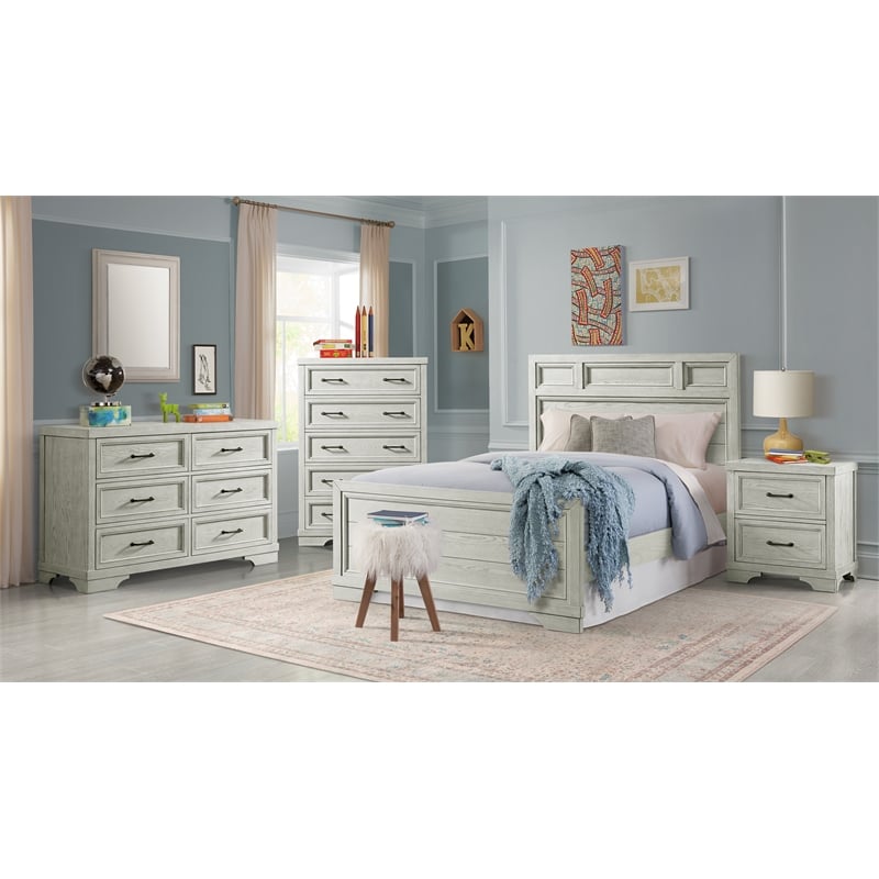 Pemberly Row Traditional Wood Complete Full Bed in White Dove