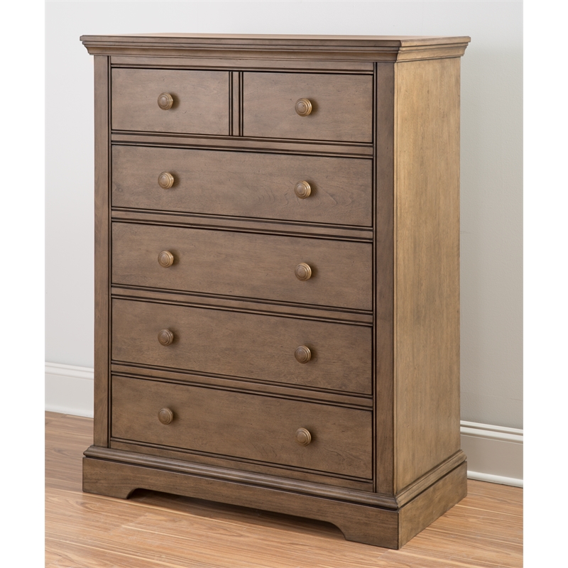 Pemberly Row Solid Hardwood Traditional 5-Drawer Chest in Cashew