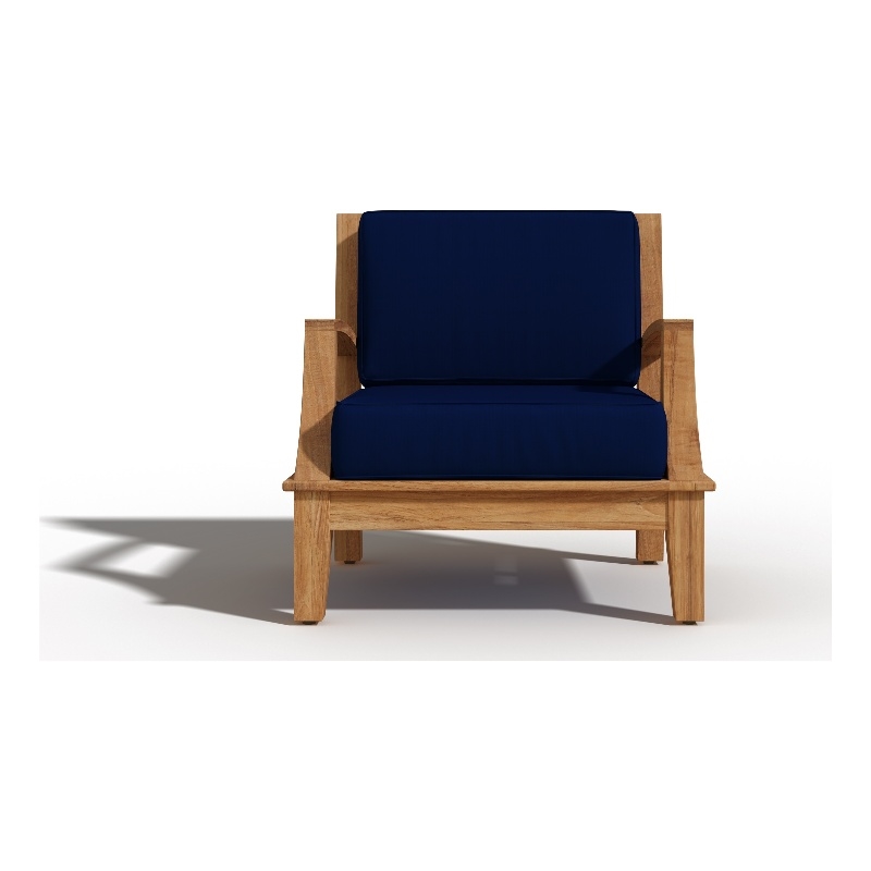 Pemberly Row Traditional Teak Club Chair with Navy Cushion in Forest