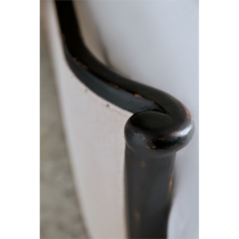 Pemberly Row Set of Queen Bed & 2 Nightstands in Distressed Black