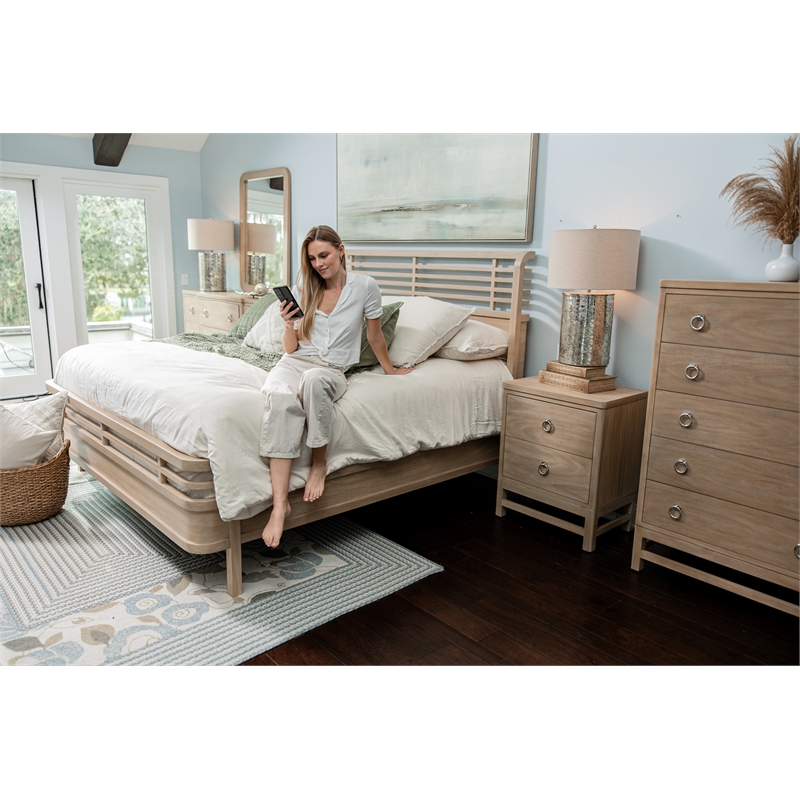 Pemberly Row Solid Wood Tan Coastal Modern 2-Drawer Nightstand