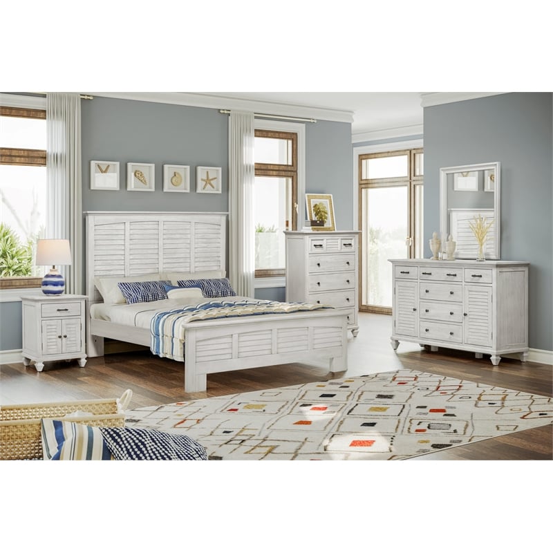 Pemberly Row Modern Coastal Wood King Panel Bed in White Finish