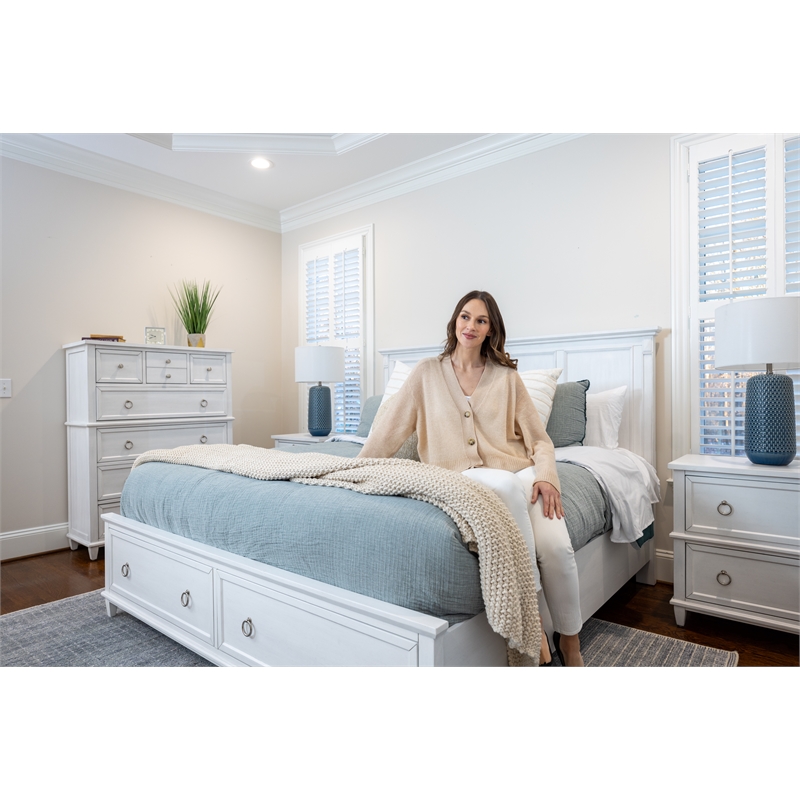 Pemberly Row Queen Bed with Storage in White & Soft Grey Glaze