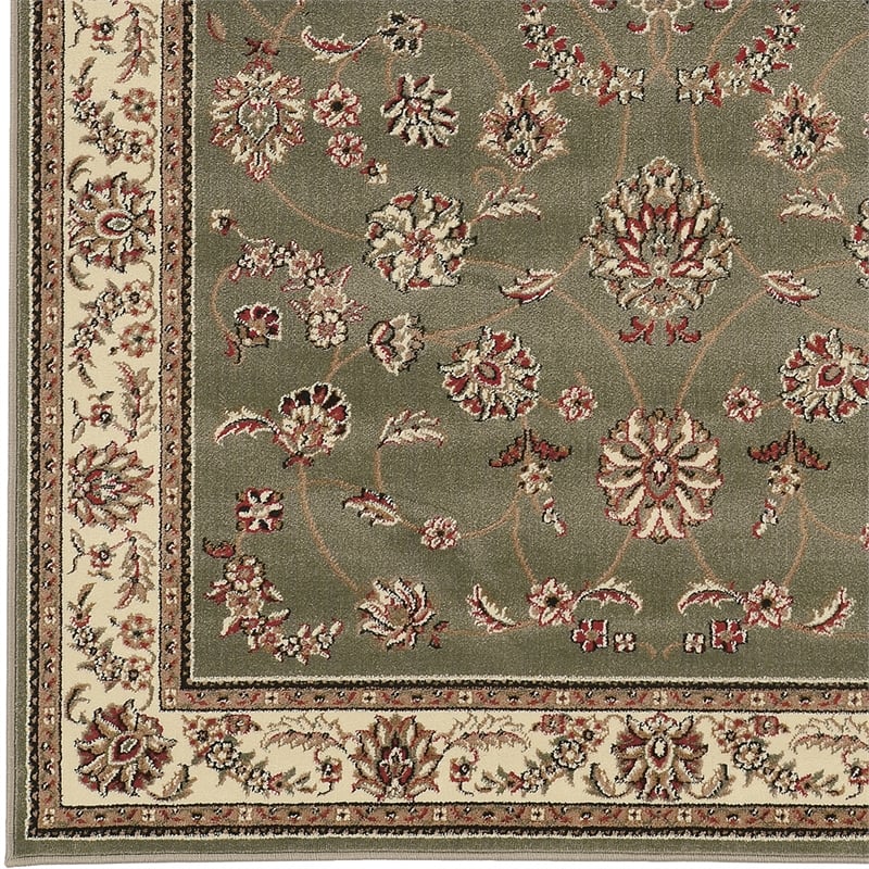 Pemberly Row Traditional 8' x 8' Circular Fabric Rug in Green