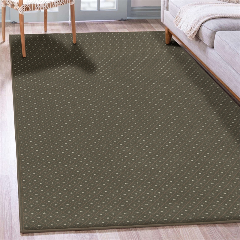 Pemberly Row Geometric 7'9 x 11' Polypropylene Area Rug in Sage Green