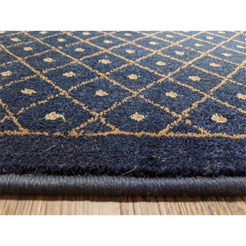 Pemberly Row Geometric 5'5 x 7'7 Polypropylene Area Rug in Navy Blue