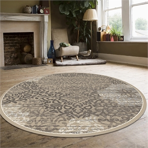 Pemberly Row Traditional 5'3&quot x 5'3&quot Circular Fabric Rug in Ivory