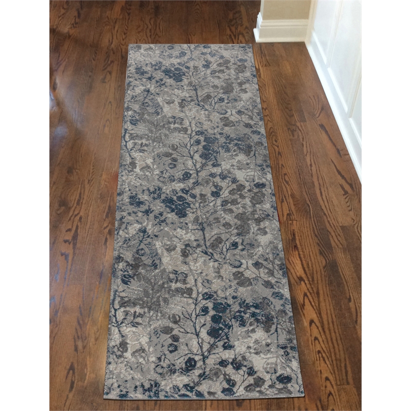 Pemberly Row Polyester Transitional Floral Blue Runner Area Rug