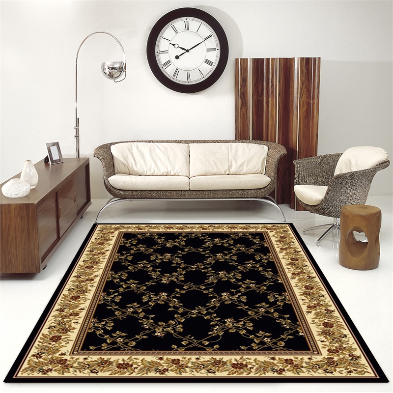 Pemberly Row Traditional 3'3