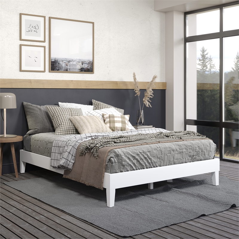 Pemberly Row Modern / Contemporary Queen White Wood Platform Bed