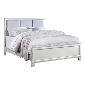 Pemberly Row Contemporary Queen 4-piece Bedroom Set in White