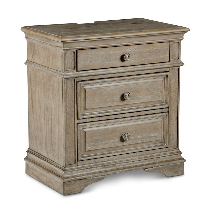 Pemberly Row Engineered Wood Contemporary King 4-piece Bedroom Set in Brown