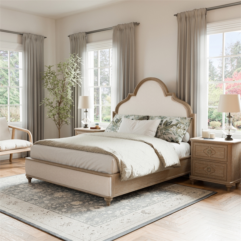 Pemberly Row Transitional Wood King 3-Piece Bedroom Set in Oak