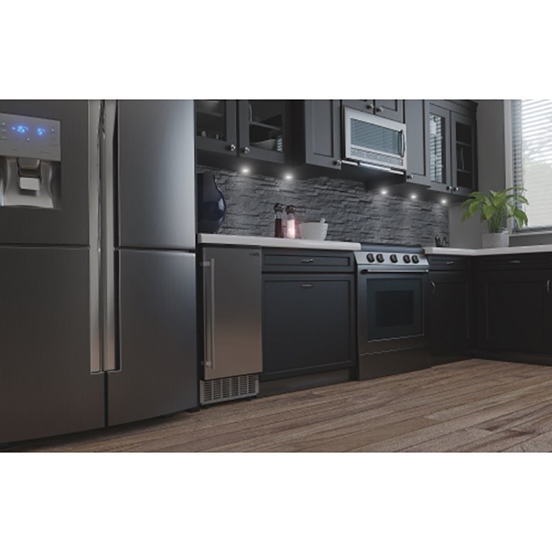 Pemberly Row Storage Basket Stainless Steel Built-In Ice Maker Machine in Silver