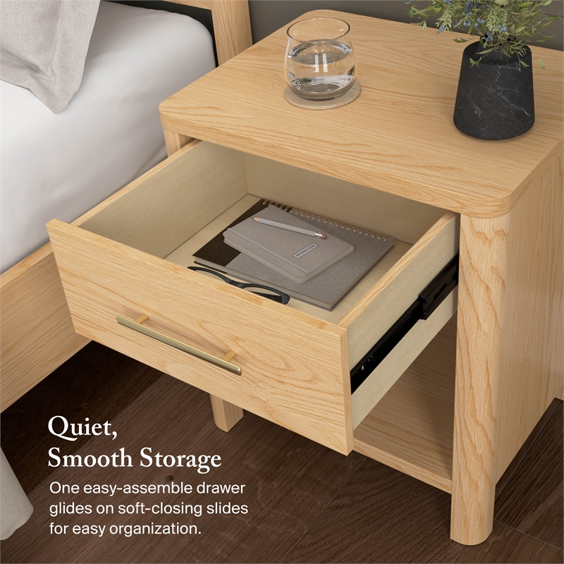 Pemberly Row Queen Platform Bed and 2 Nightstands With Drawers in White Oak