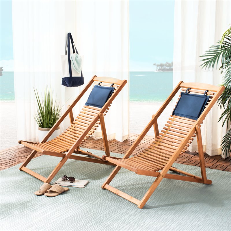 Pemberly Row Eucalyptus Wood Relax Chairs with Pillow in Natural/Navy (Set of 2)