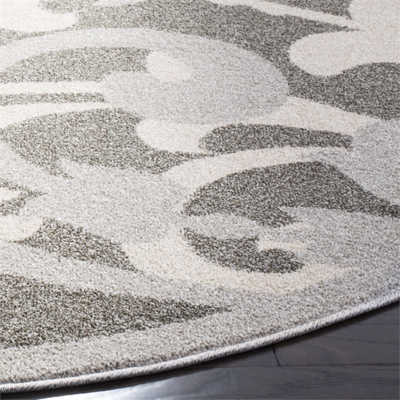 Pemberly Row 7' x 7' Round Area Rug in Gray/Light Gray for Any Room