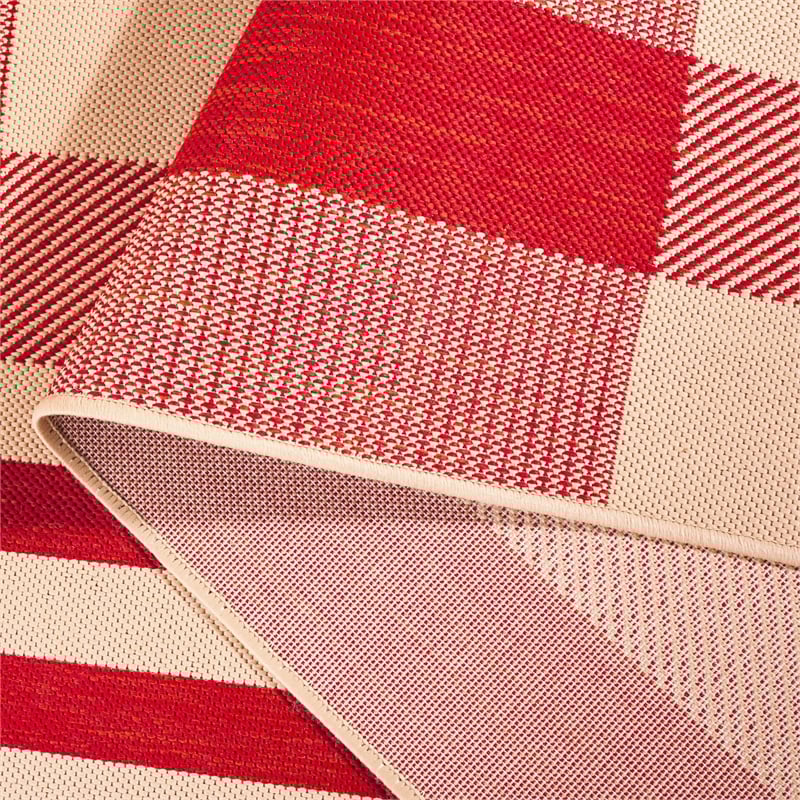 Pemberly Row 2' x 3'7