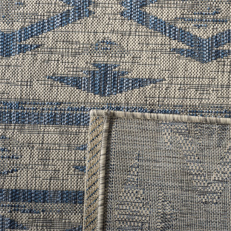 Pemberly Row Contemporary 2'3