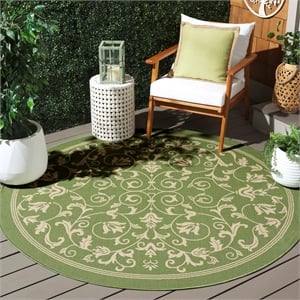 Pemberly Row Contemporary Round 7'10&quot Indoor Outdoor Area Rug in Olive
