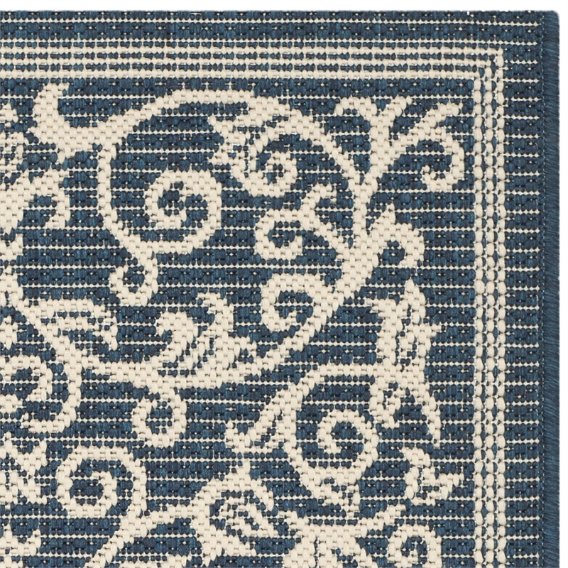 Pemberly Row Contemporary 2'7