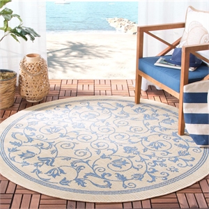 Pemberly Row Contemporary Round 7'10&quot Indoor Outdoor Area Rug in Natural