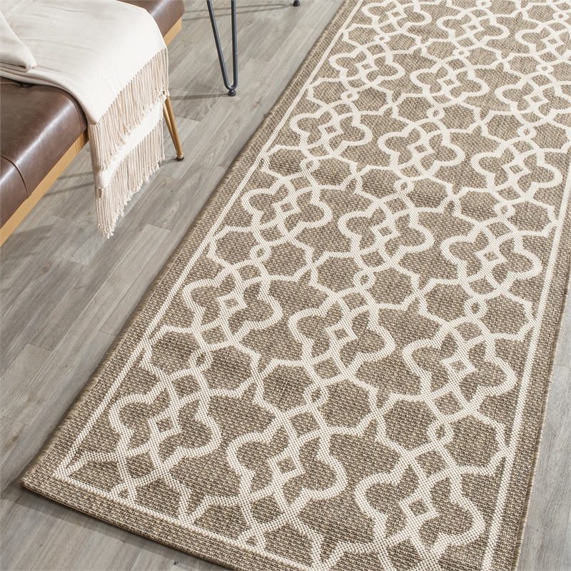 Pemberly Row Contemporary Mocha Indoor Outdoor Accent Rug 2' x 3'7