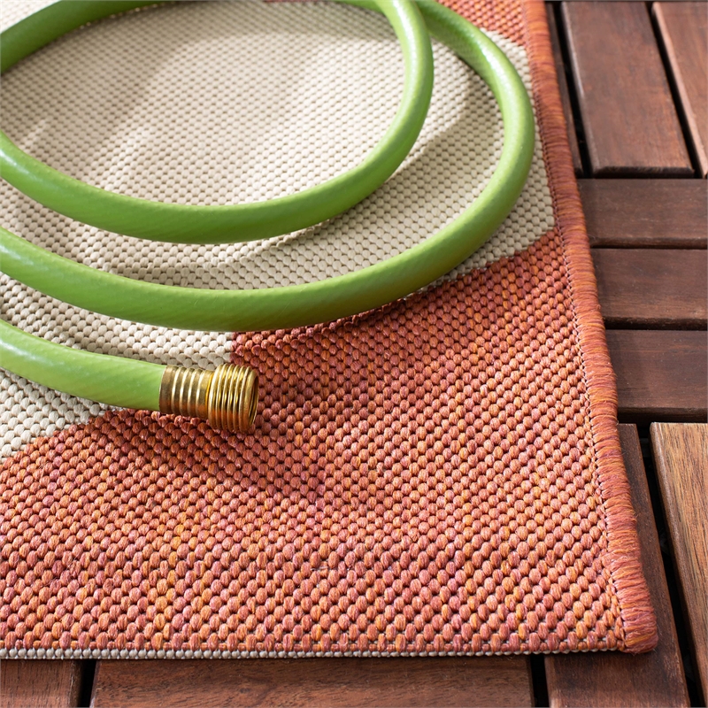 Pemberly Row Contemporary Beige Indoor Outdoor Rug in Square 5'3