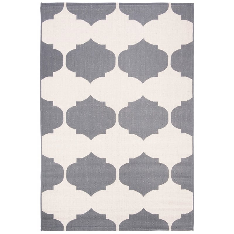 Pemberly Row Contemporary Beige Indoor Outdoor Rug 4' x 5'7