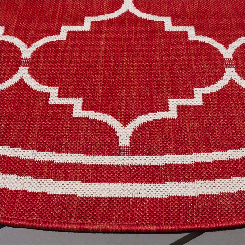 Pemberly Row Polypropylene Red Indoor Outdoor Rug - Round 6'7