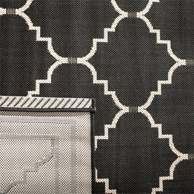 Pemberly Row Polypropylene Black Indoor Outdoor Rug - 8' x 11'