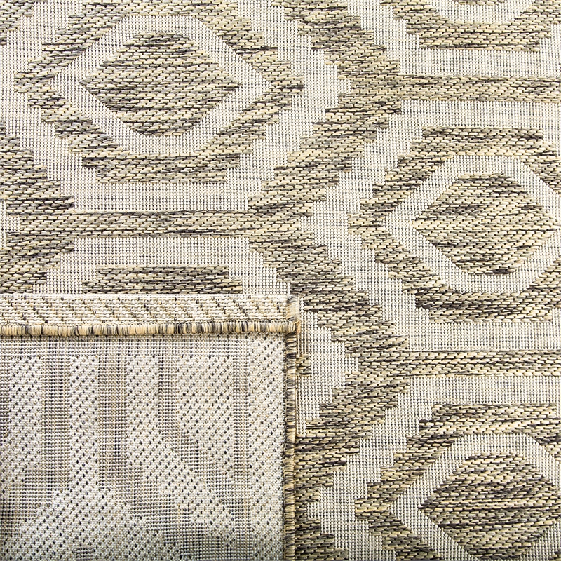 Pemberly Row Polypropylene Brown Indoor Outdoor Rug - 4' x 5'7