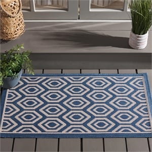 Pemberly Row Polypropylene Blue Indoor Outdoor Rug - 2' x 3'7&quot