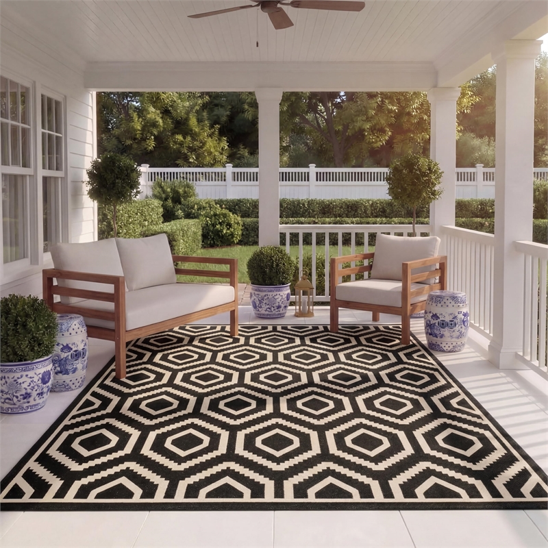 Pemberly Row Polypropylene Black Indoor Outdoor Rug - 8' x 11'